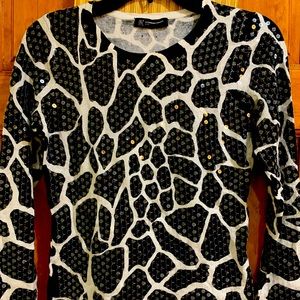 Women Dressy INC evening sequenced top In Black and white -size Small